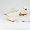 Nike Air Zoom Pegasus 41 - Bege/Dourado